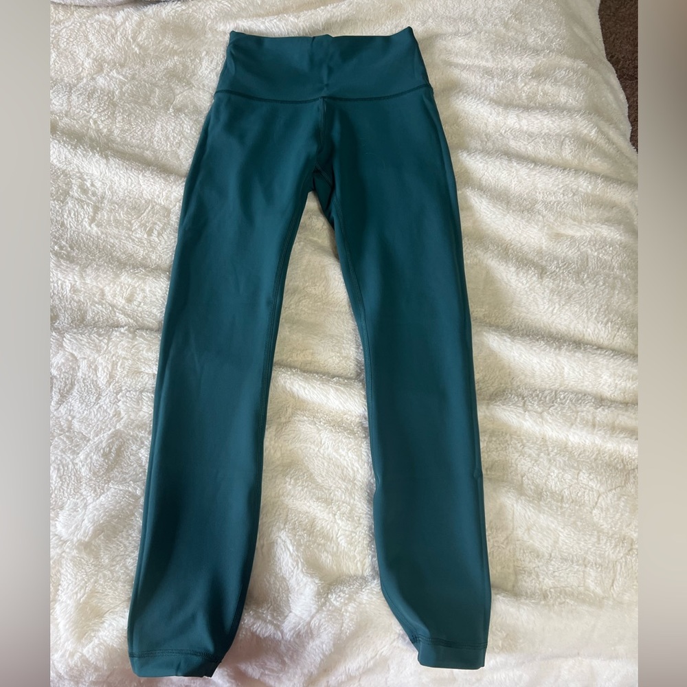 Lululemon Wunder Train 25” Leggings in Green Jasper Size 4